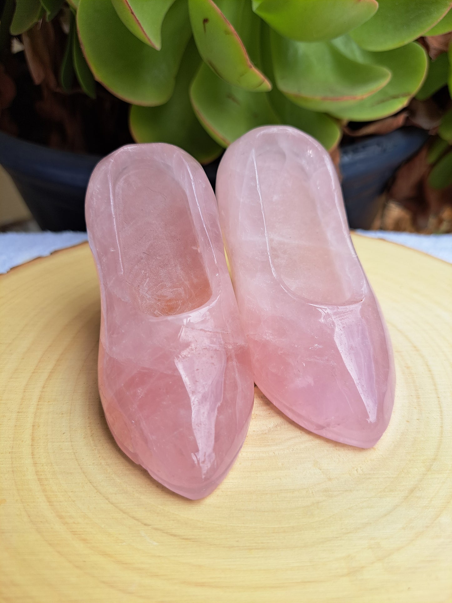 Rose Quartz Shoe Set