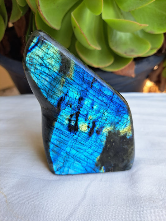 Labradorite Free Form