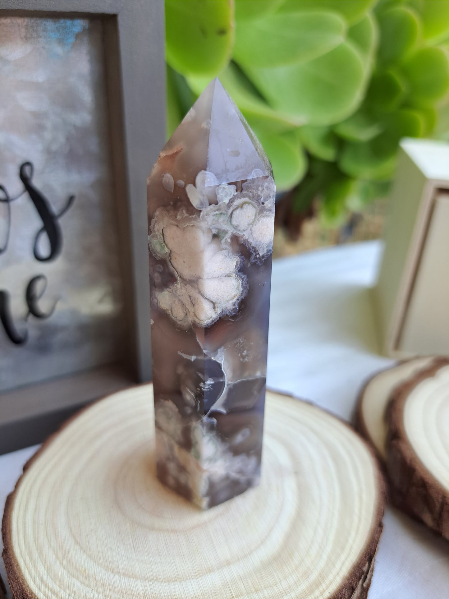 Black Flower Agate Towers