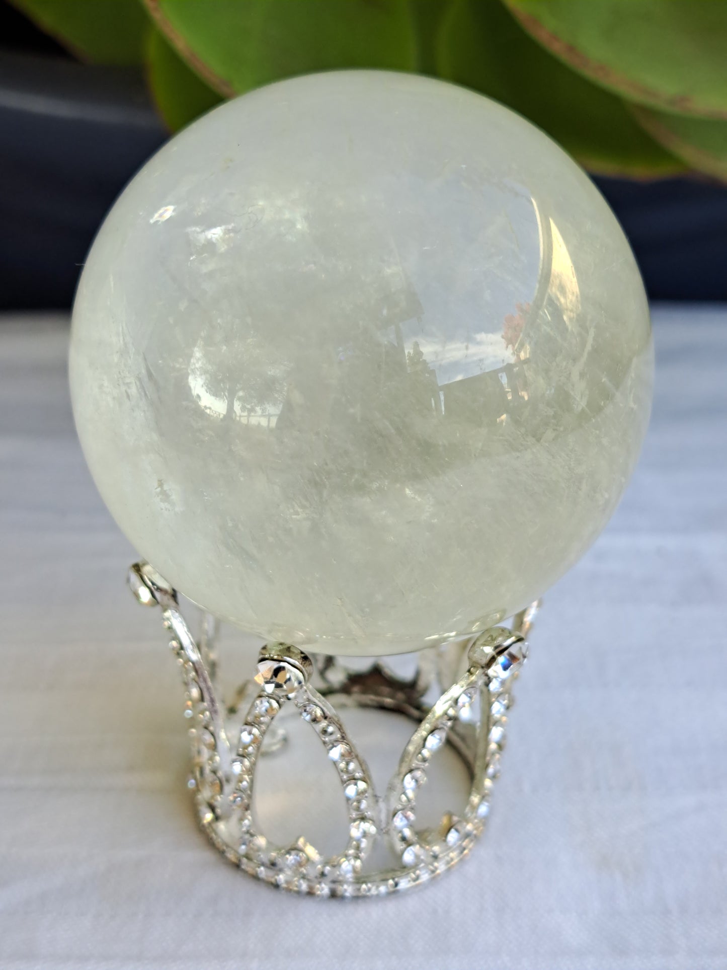 Optical Calcite Spheres