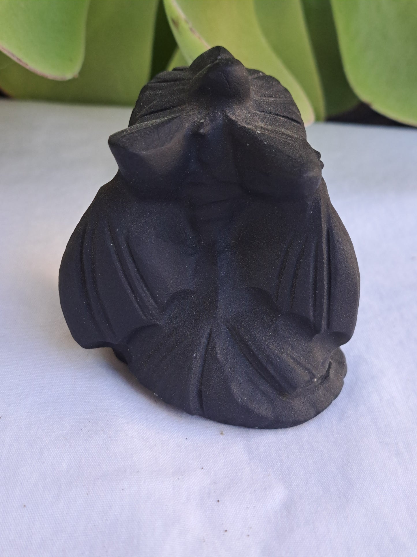 Black Obsidian Toothless Carving