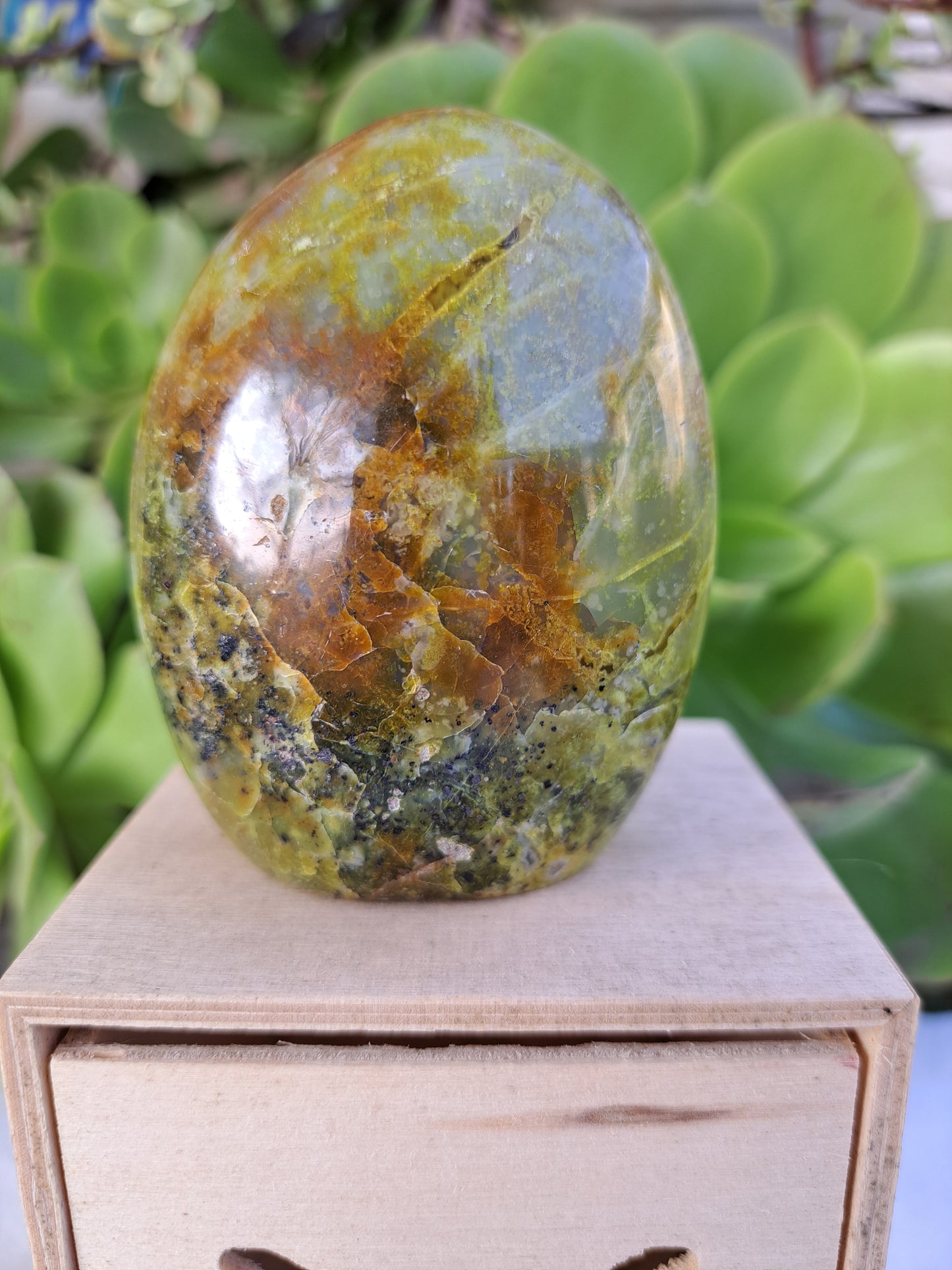 Green Opal Free Form